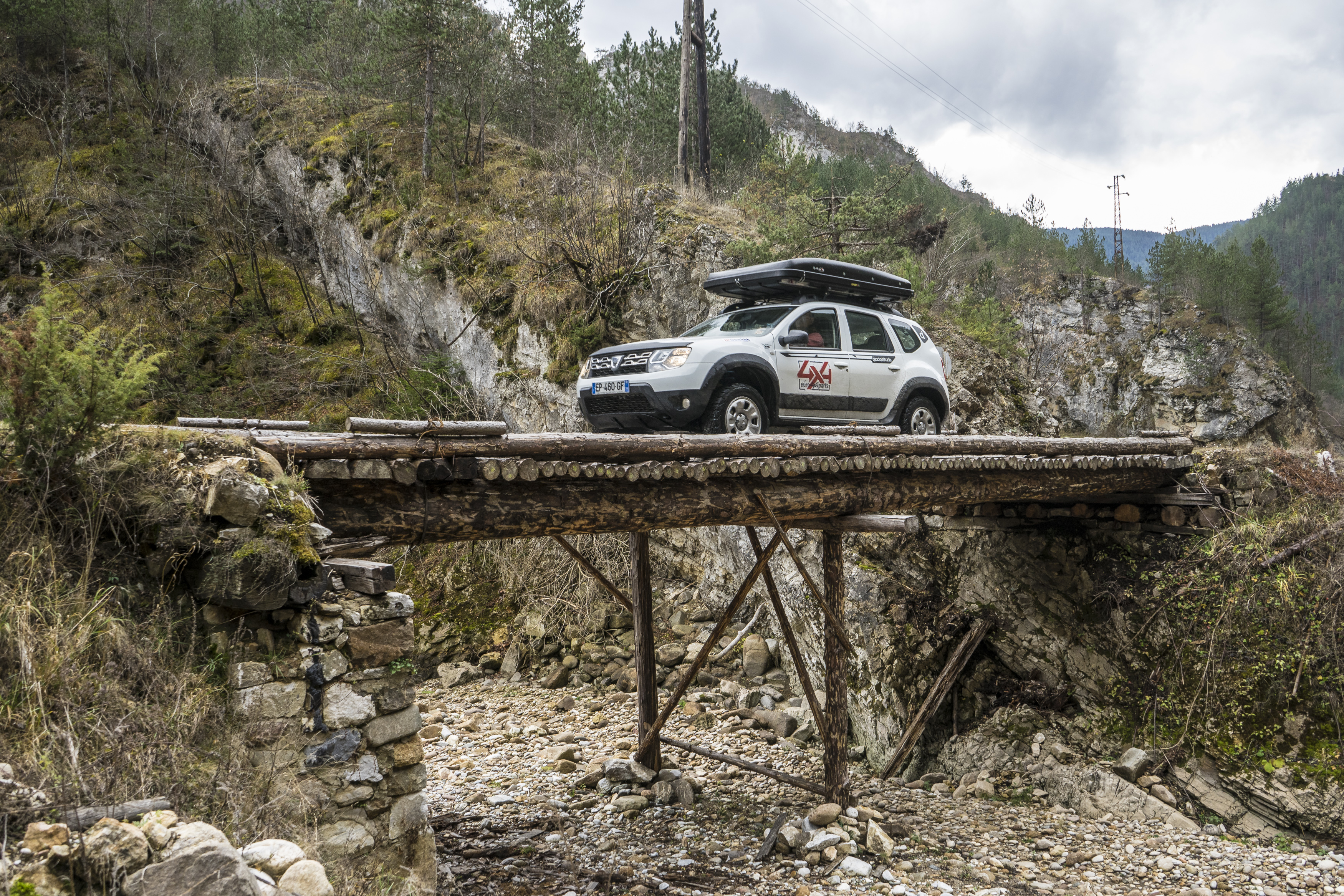 2022 - Story Dacia - 2 million Duster_ behind the scenes of a success story (19).jpeg