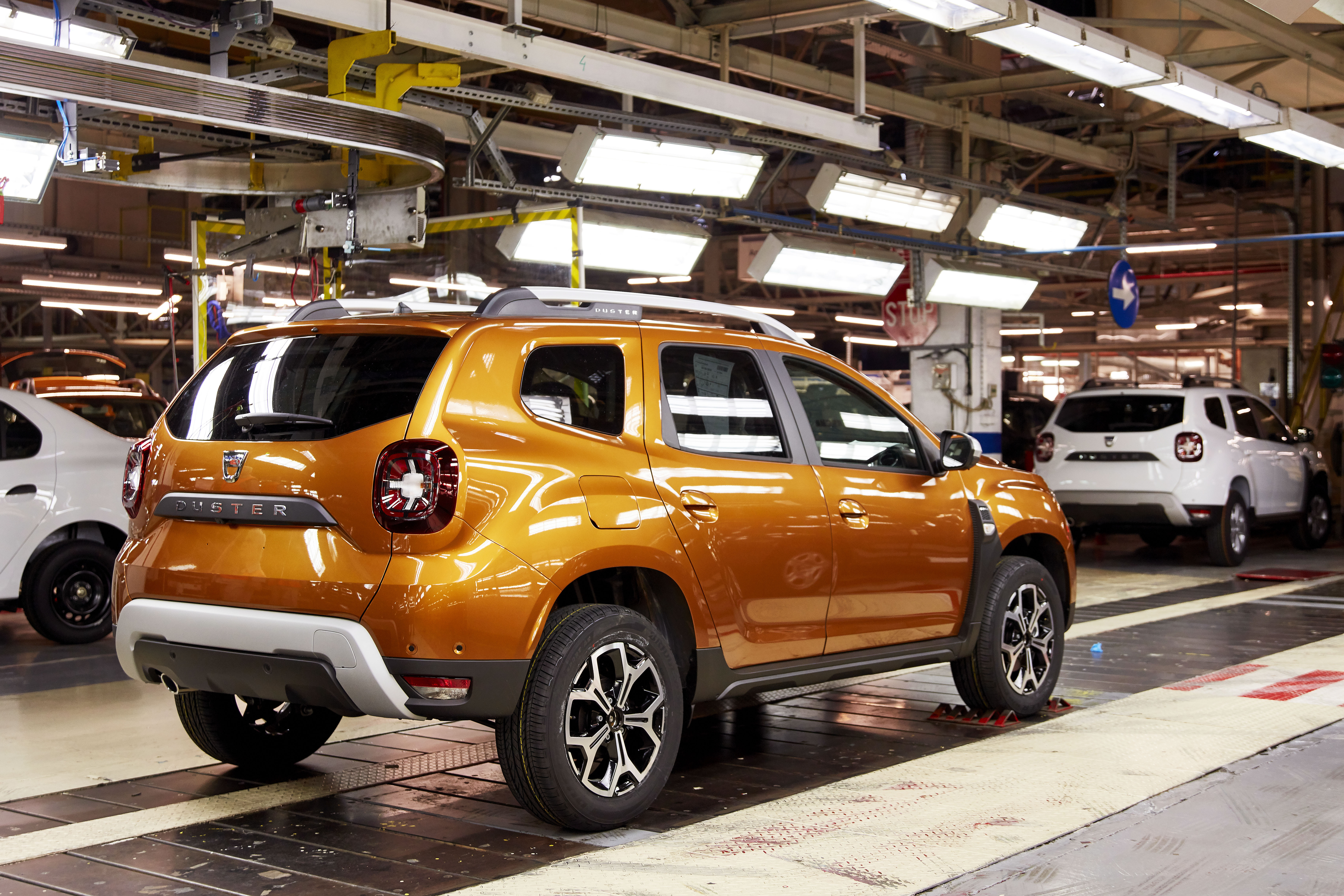 2022 - Story Dacia - 2 million Duster_ behind the scenes of a success story (25).jpeg